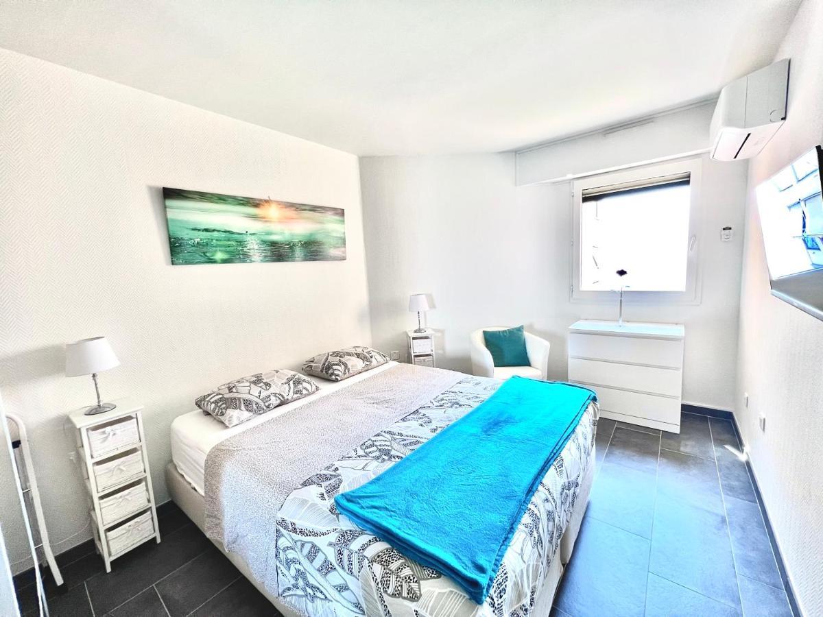 Villa Maupassant Bord De Mer Cannes Bagian luar foto