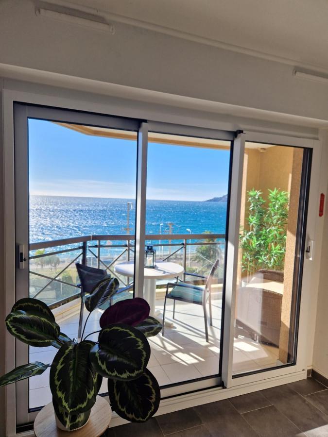 Villa Maupassant Bord De Mer Cannes Bagian luar foto